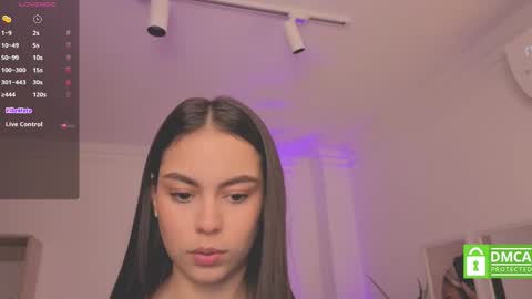 Snapshot of alejaa___ chatting on 09-22-25, 11:34 Alejandra online show from 09-22-25, 11:34