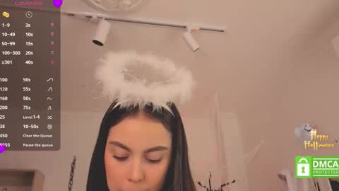 Snapshot of alejaa___ chatting on 10-29-25, 11:56 Alejandra online show from 10-29-25, 11:56