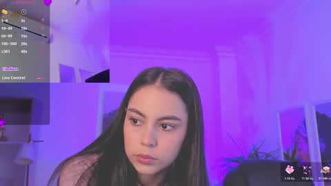 Snapshot of alejaa___ chatting on 11-20-25, 11:54 Alejandra online show from 11-20-25, 11:54