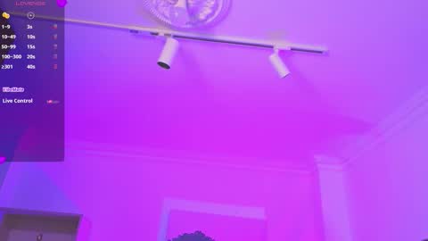 Snapshot of alejaa___ chatting on 11-21-25, 11:42 Alejandra online show from 11-21-25, 11:42