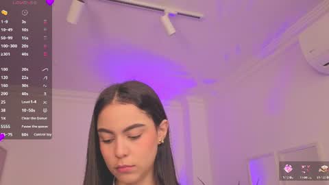 Alejandra online show from 07-22-26, 11:35