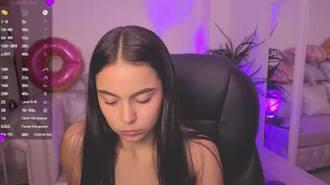 Alejandra online show from 07-28-26, 04:39