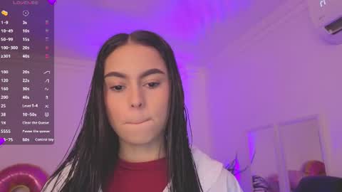 Alejandra online show from 07-30-26, 11:09