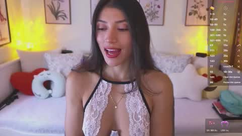 Snapshot of alejandhra chatting on 03-03-26, 01:17 Alejandhra online show from 03-03-26, 01:17