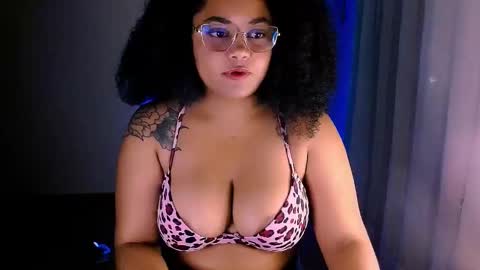 Alejandra  online show from 01-11-25, 02:30