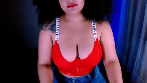 Alejandra  online show from 02-03-25, 11:47