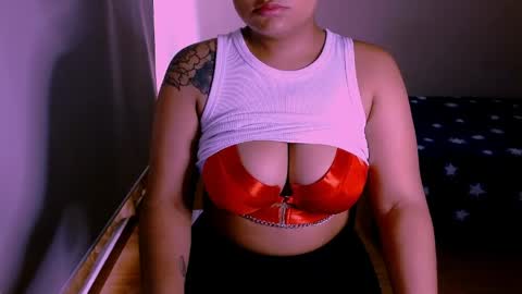 Alejandra  online show from 06-06-26, 07:29