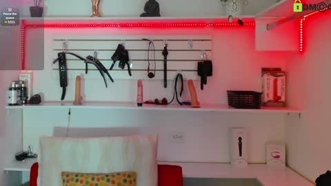 Alejandra online show from 01-25-25, 12:05