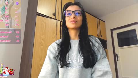 Alejandra online show from 01-03-25, 12:08