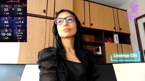 Alejandra online show from 02-12-25, 08:16
