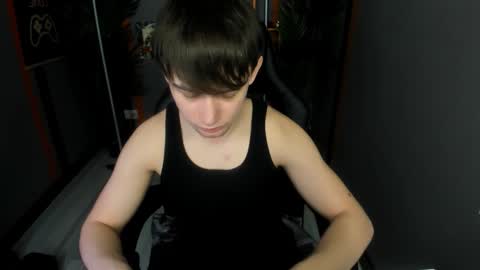 Snapshot of alejandro_ellias chatting on 02-01-26, 08:40 Alejandro online show from 02-01-26, 08:40