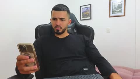 Snapshot of alejandroo_7 chatting on 02-27-25, 10:31 alejandroo_7 online show from 02-27-25, 10:31