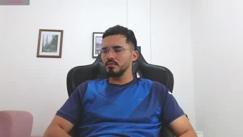 Snapshot of alejandroo_7 chatting on 11-13-25, 07:13 alejandroo_7 online show from 11-13-25, 07:13