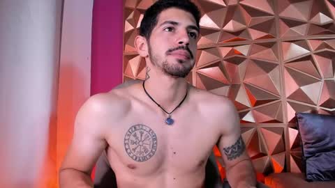 Snapshot of alejandrostorm chatting on 03-21-26, 08:19 Alejo online show from 03-21-26, 08:19