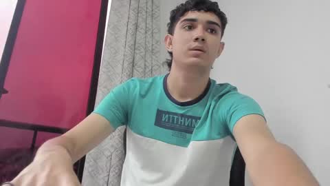 Snapshot of alejo_gray1 chatting on 04-13-26, 10:48 alejo_gray1 online show from 04-13-26, 10:48