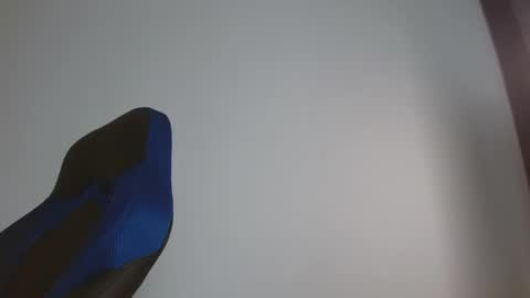 Snapshot of alejo_hot23 chatting on 02-04-25, 03:00 David online show from 02-04-25, 03:00