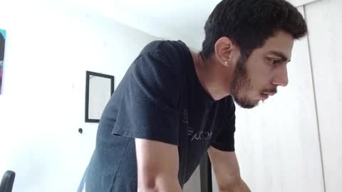 Snapshot of alejo_hot23 chatting on 10-14-25, 02:18 David online show from 10-14-25, 02:18