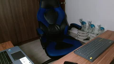 David online show from 04-05-26, 01:14