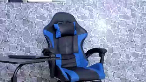 alejo peverell online show from 06-14-26, 07:05