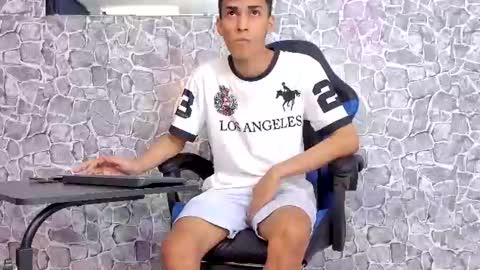alejo peverell online show from 06-29-26, 05:35