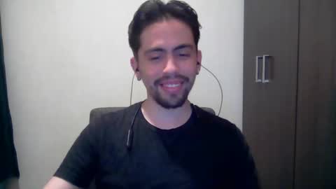 alejo_shy online show from 12-08-24, 08:41