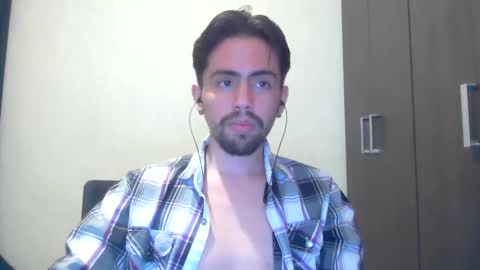 alejo_shy online show from 12-12-24, 11:47