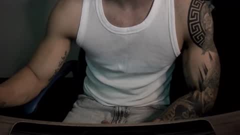 alejoduarte16 online show from 11-19-25, 05:24