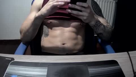 alejoduarte16 online show from 04-06-26, 06:09