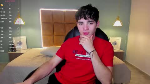 ALejoo Saenz online show from 10-03-25, 04:37