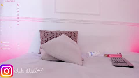 Snapshot of aleksandra_miller chatting on 01-30-25, 03:19 Aleksandra online show from 01-30-25, 03:19