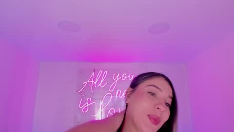 Aleksandra  online show from 04-20-26, 12:41