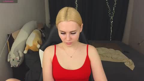 Snapshot of alena_hot_sex chatting on 03-09-25, 05:28 Alena online show from 03-09-25, 05:28