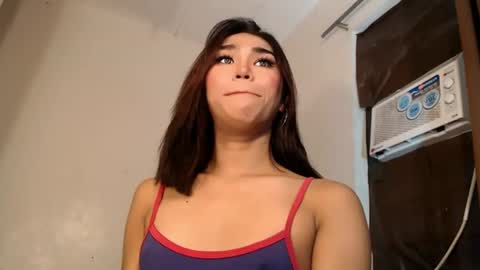 Snapshot of alenajones chatting on 07-19-26, 10:02 alenajones online show from 07-19-26, 10:02