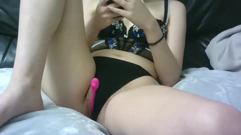 Snapshot of aleniia19 chatting on 02-02-25, 08:08 Aleniia19 online show from 02-02-25, 08:08