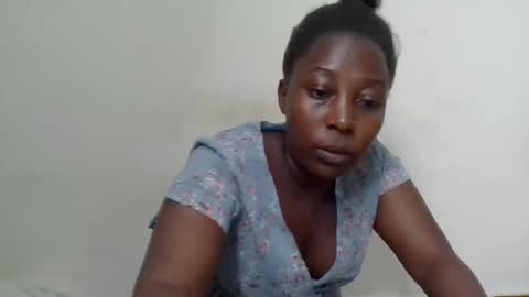 Noreen Kennth and Emilly online show from 02-27-25, 08:50