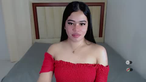 Snapshot of alesha_vibe_me chatting on 10-25-25, 02:56 alesha_vibe_me online show from 10-25-25, 02:56