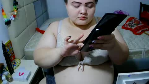 Snapshot of alesia_jones01 chatting on 07-01-26, 05:31 Alesia jones01 online show from 07-01-26, 05:31