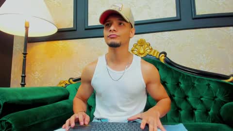 Alessandro King online show from 02-05-25, 11:44
