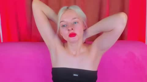 Snapshot of alessakiss chatting on 05-12-26, 02:08 alessakiss online show from 05-12-26, 02:08
