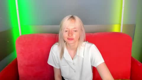 Snapshot of alessakiss chatting on 05-21-26, 08:54 alessakiss online show from 05-21-26, 08:54