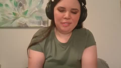 Snapshot of alessalovex chatting on 07-18-26, 05:55 Alessa Love online show from 07-18-26, 05:55