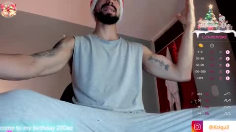 Kciqu3  Independent model online show from 12-16-24, 11:01