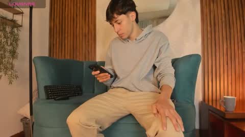 Alessandro Dybala online show from 02-09-25, 11:47