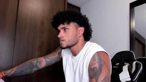 Alessandro Vanni online show from 01-07-25, 12:24