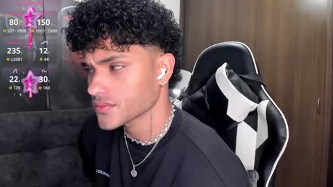 Alessandro Vanni online show from 10-21-25, 02:12