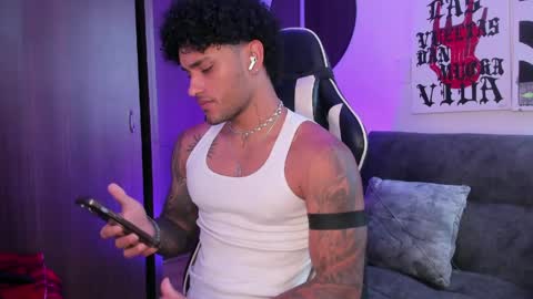 Alessandro Vanni online show from 04-21-26, 01:28