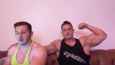 Snapshot of alessandrobuilder chatting on 12-21-24, 08:54 Alessandrobuilder online show from 12-21-24, 08:54