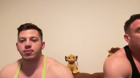 Snapshot of alessandrobuilder chatting on 02-16-25, 09:59 Alessandrobuilder online show from 02-16-25, 09:59