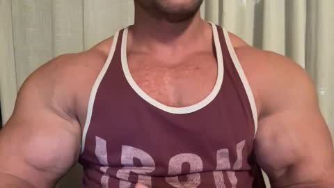 Snapshot of alessandrobuilder chatting on 09-11-25, 07:25 Alessandrobuilder online show from 09-11-25, 07:25