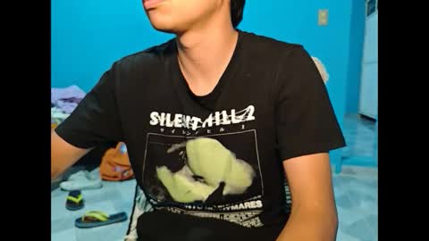 Snapshot of alessandrodmv chatting on 09-21-25, 05:31 alessandrodmv online show from 09-21-25, 05:31